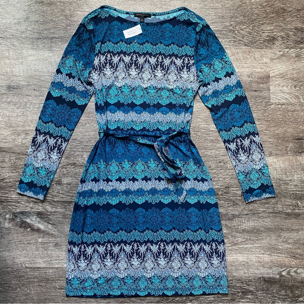 NWT Banana Republic Long Sleeve Dress M
